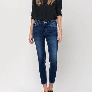 Amber Mid Rise Crop Skinny